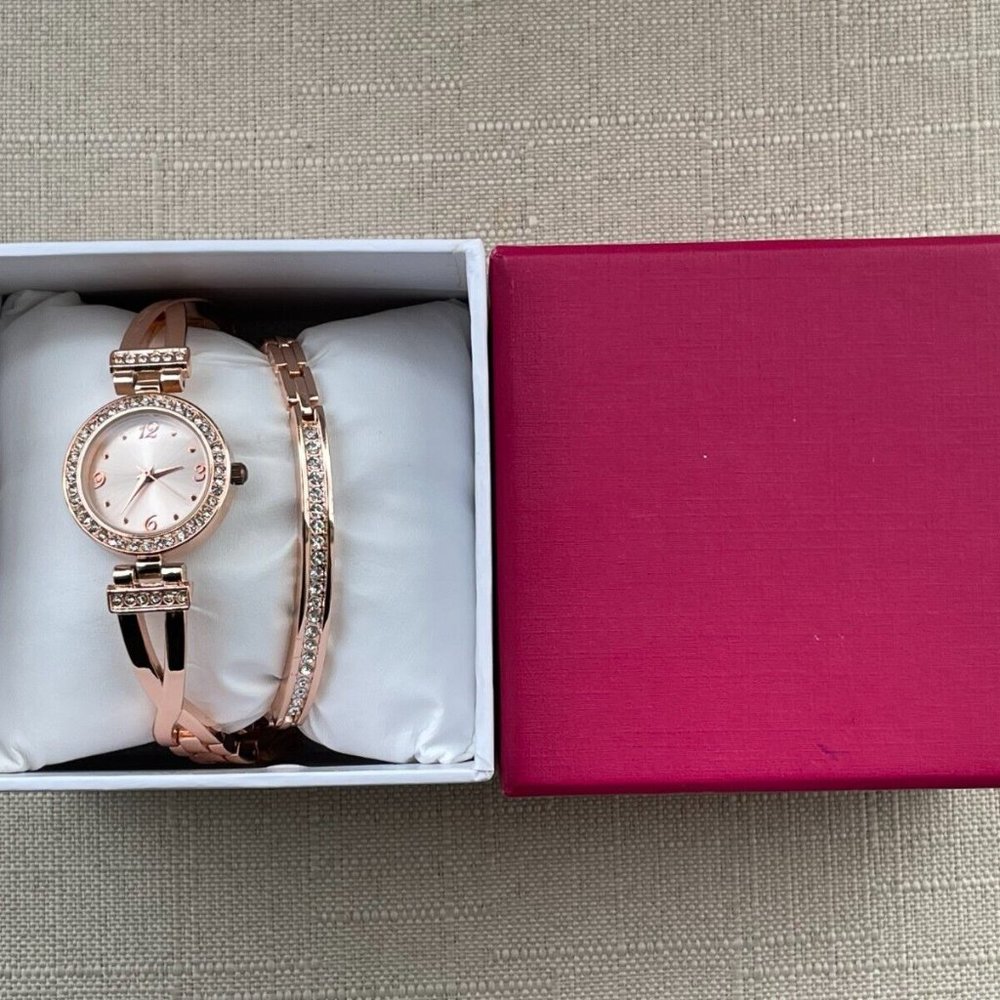 FMD Women Wristwatch Rose Gold Tone Quartz Watch W/ Bracelet w/ Box - Picture 1 of 12